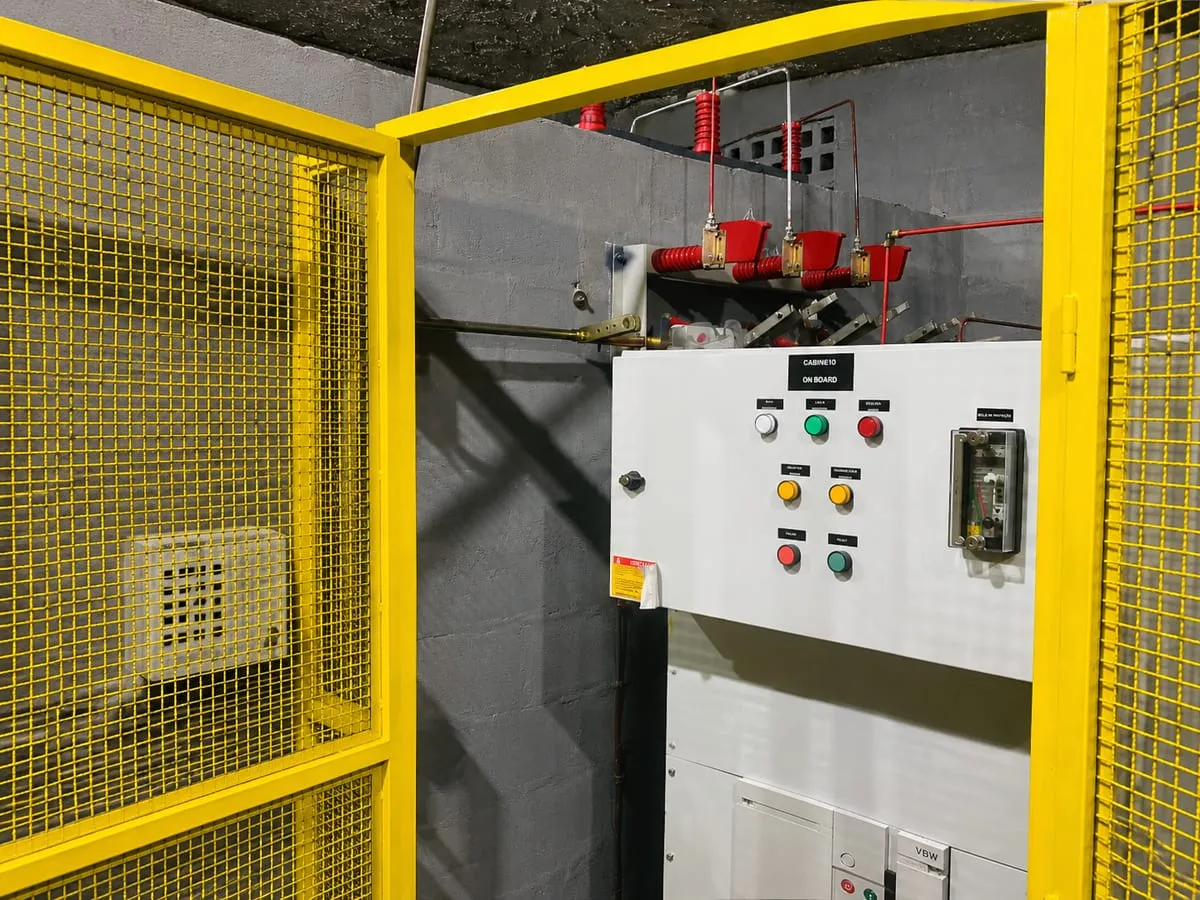 Manutenção elétrica industrial