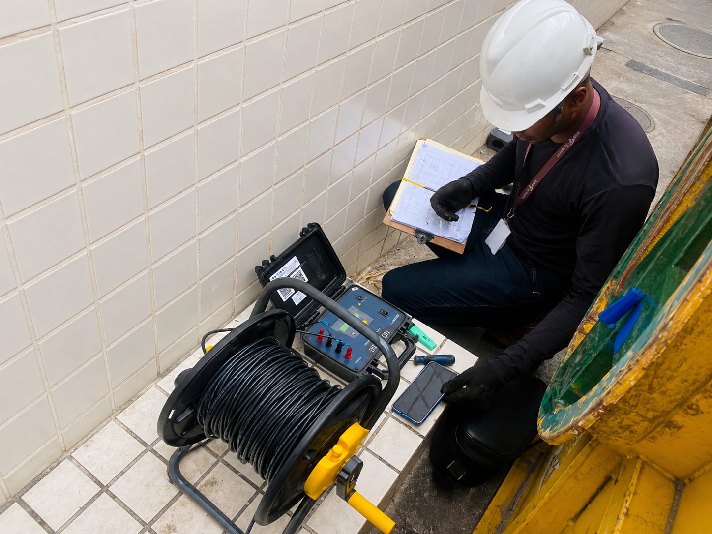 Sistema de proteção contra descargas atmosféricas